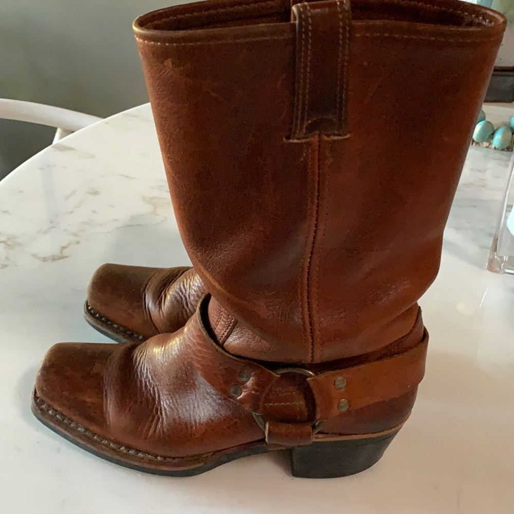 FRYE Harness Boot sz 7 cognac